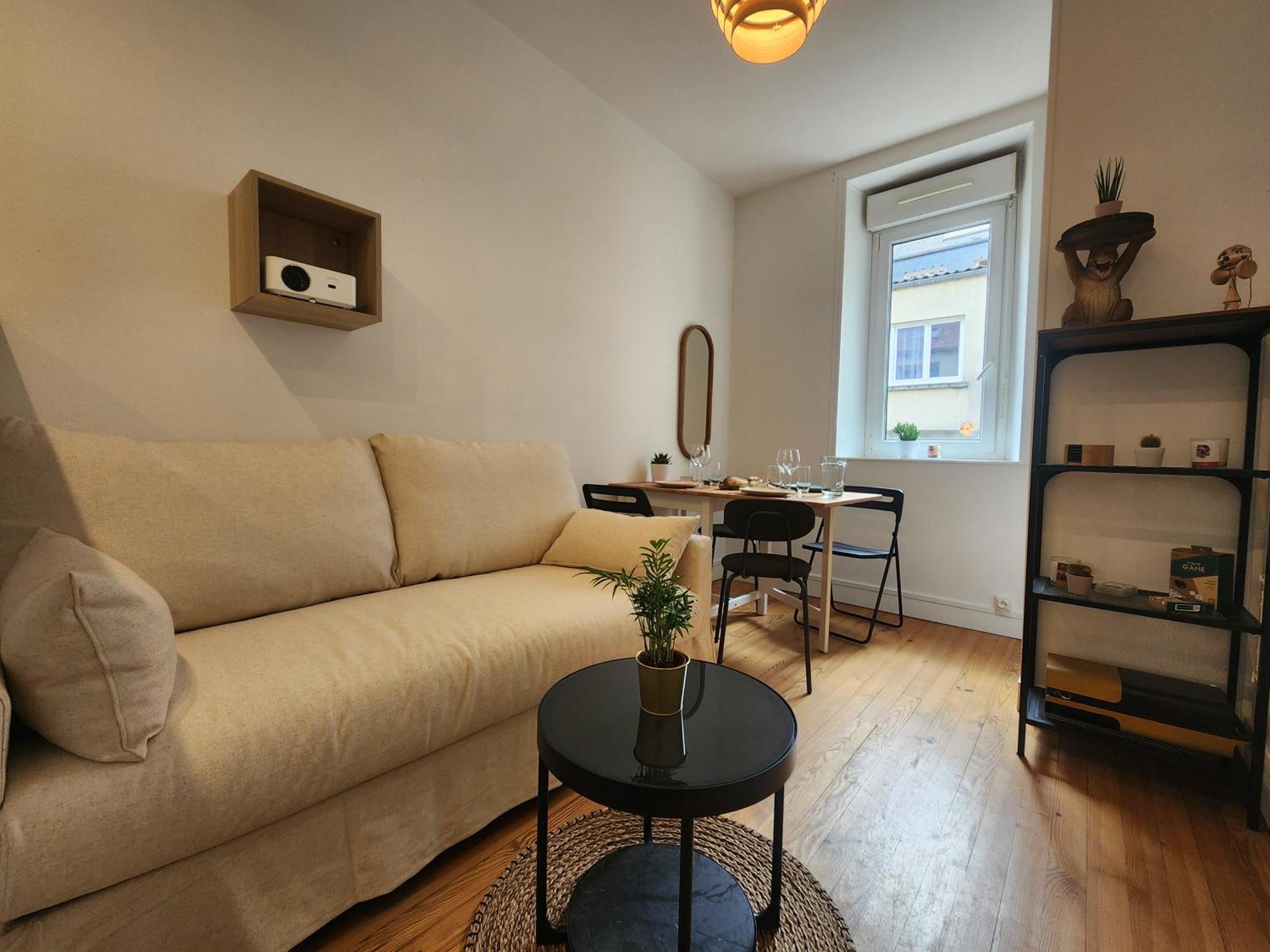 Apartment Le Cocon Du Chateau - Appt 4pers - Hypercentre Caen